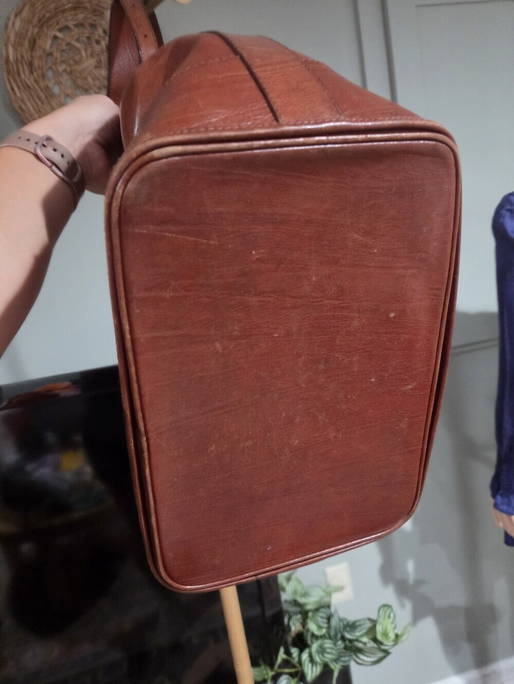 Vintage Bonia Brown Genuine Leather Drawstring Bucket Shoulder Bag - Picture 16 of 16